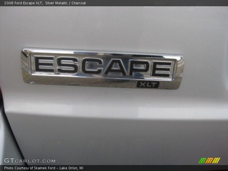 Silver Metallic / Charcoal 2008 Ford Escape XLT
