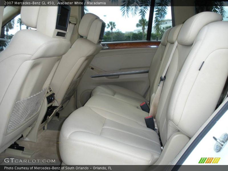 Alabaster White / Macadamia 2007 Mercedes-Benz GL 450