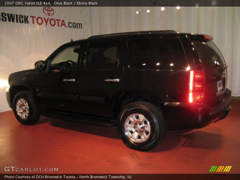 Onyx Black / Ebony Black 2007 GMC Yukon SLE 4x4