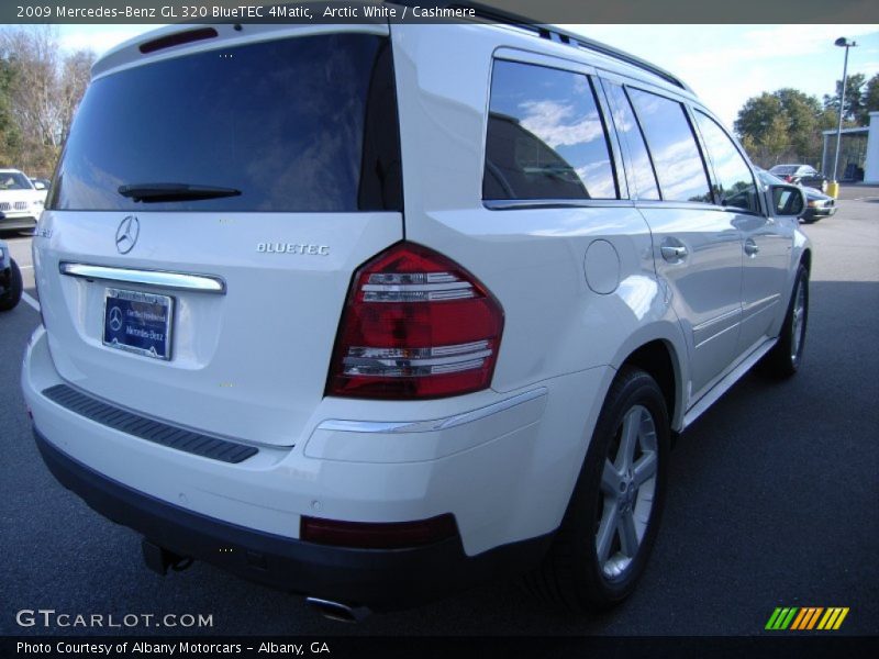 Arctic White / Cashmere 2009 Mercedes-Benz GL 320 BlueTEC 4Matic