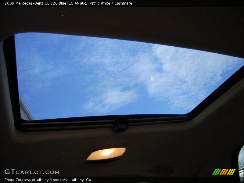 Arctic White / Cashmere 2009 Mercedes-Benz GL 320 BlueTEC 4Matic