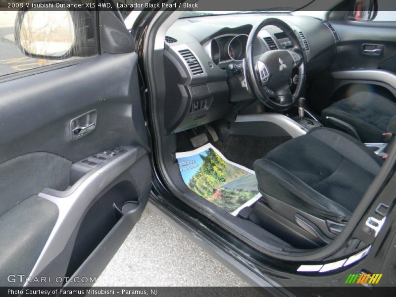 Labrador Black Pearl / Black 2008 Mitsubishi Outlander XLS 4WD
