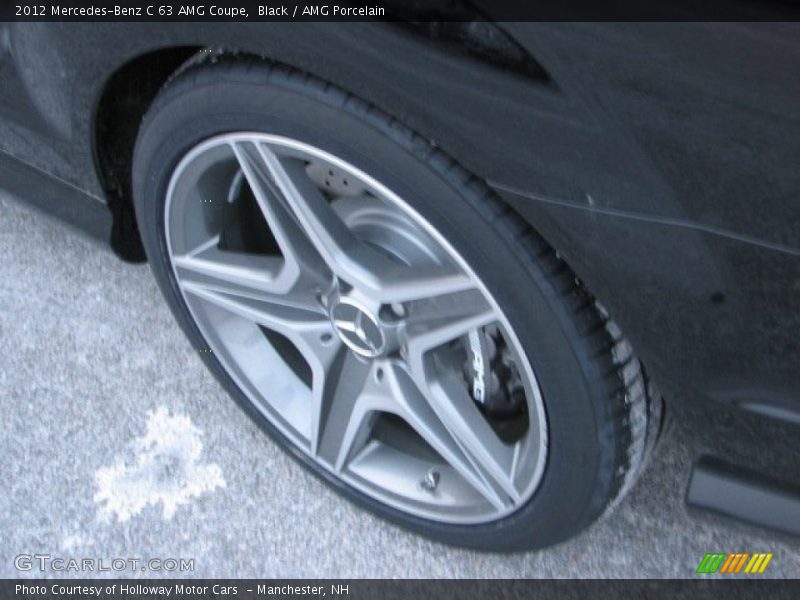 Black / AMG Porcelain 2012 Mercedes-Benz C 63 AMG Coupe