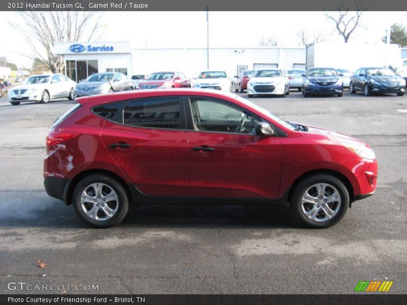 Garnet Red / Taupe 2012 Hyundai Tucson GL