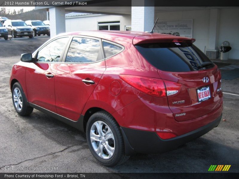 Garnet Red / Taupe 2012 Hyundai Tucson GL