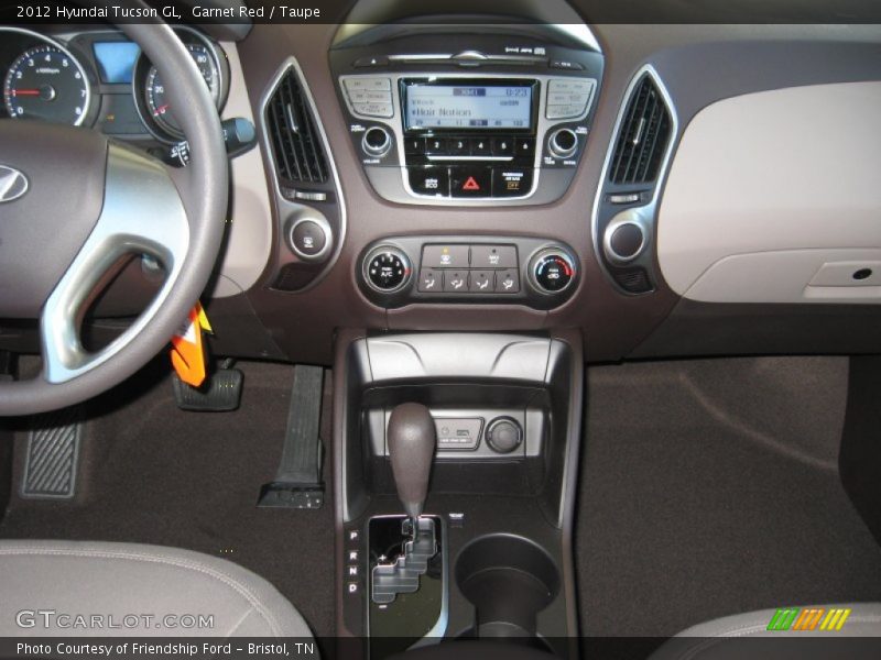 Garnet Red / Taupe 2012 Hyundai Tucson GL