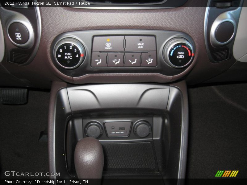 Controls of 2012 Tucson GL