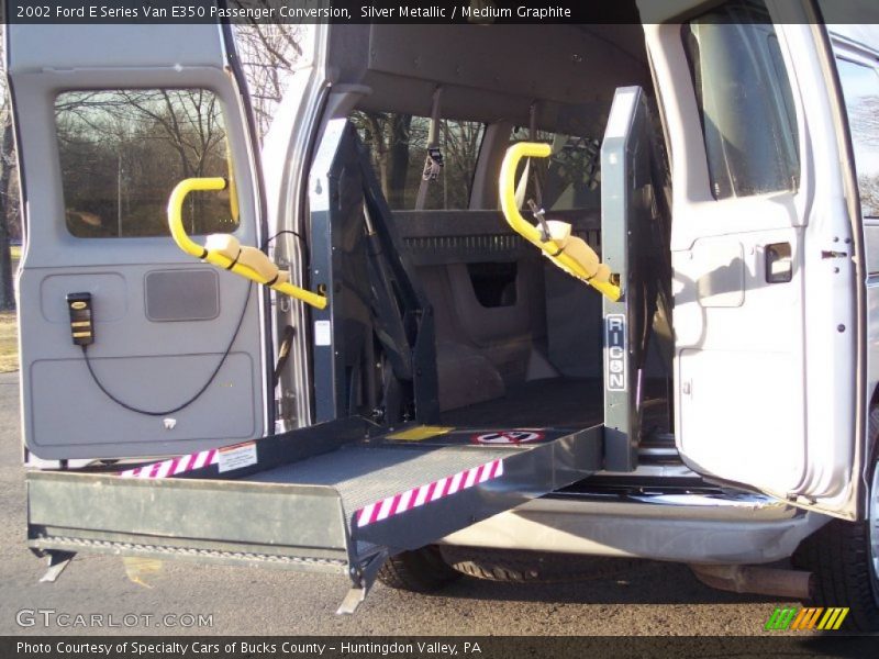 Silver Metallic / Medium Graphite 2002 Ford E Series Van E350 Passenger Conversion
