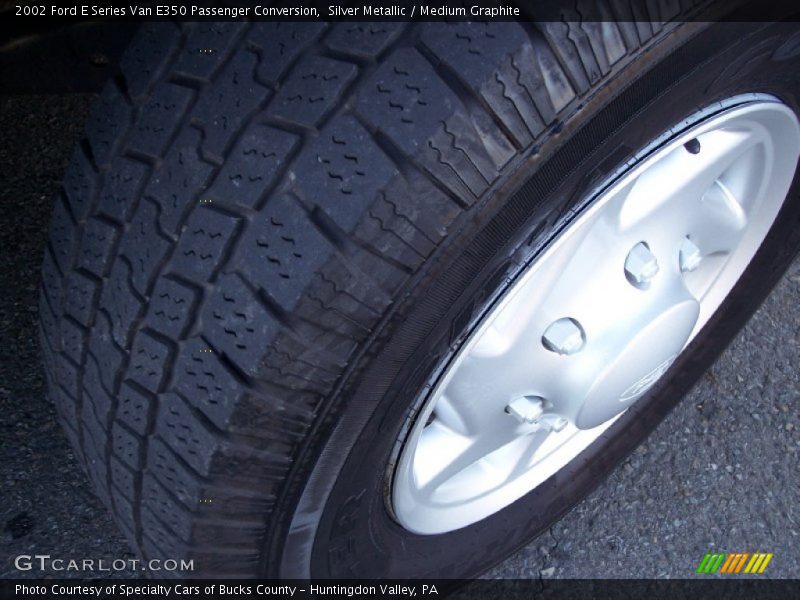 Silver Metallic / Medium Graphite 2002 Ford E Series Van E350 Passenger Conversion