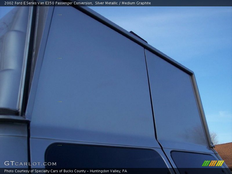 Silver Metallic / Medium Graphite 2002 Ford E Series Van E350 Passenger Conversion