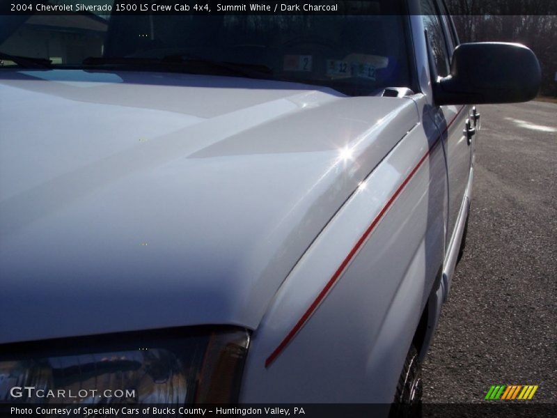 Summit White / Dark Charcoal 2004 Chevrolet Silverado 1500 LS Crew Cab 4x4