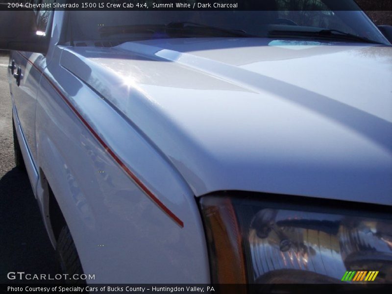 Summit White / Dark Charcoal 2004 Chevrolet Silverado 1500 LS Crew Cab 4x4