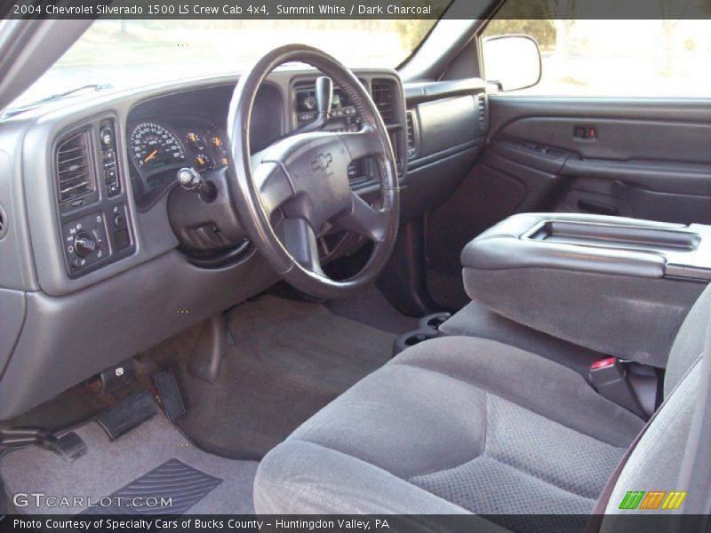 Summit White / Dark Charcoal 2004 Chevrolet Silverado 1500 LS Crew Cab 4x4