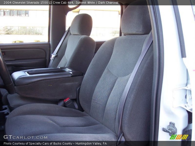 Summit White / Dark Charcoal 2004 Chevrolet Silverado 1500 LS Crew Cab 4x4