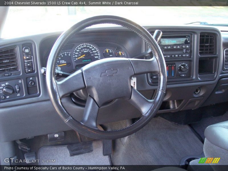 Summit White / Dark Charcoal 2004 Chevrolet Silverado 1500 LS Crew Cab 4x4