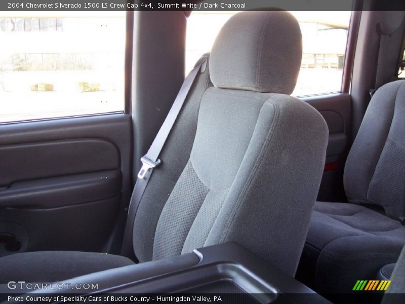 Summit White / Dark Charcoal 2004 Chevrolet Silverado 1500 LS Crew Cab 4x4