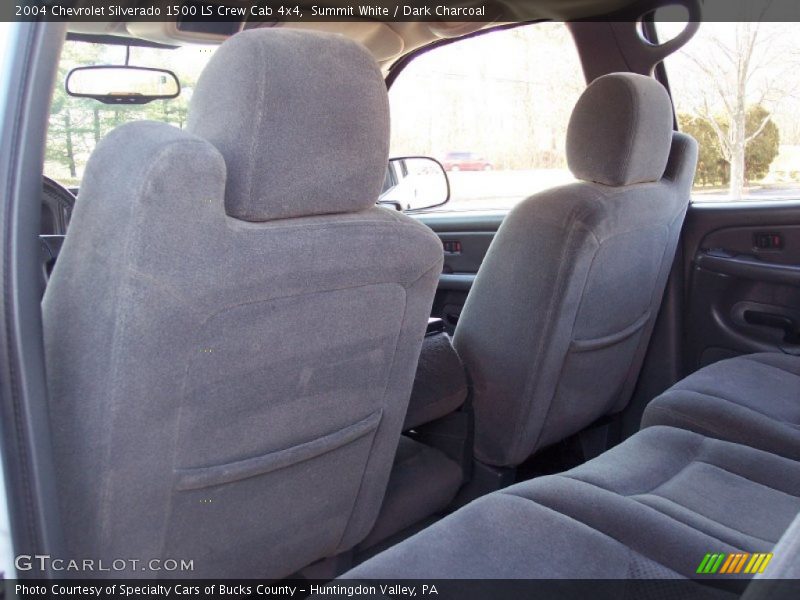 Summit White / Dark Charcoal 2004 Chevrolet Silverado 1500 LS Crew Cab 4x4