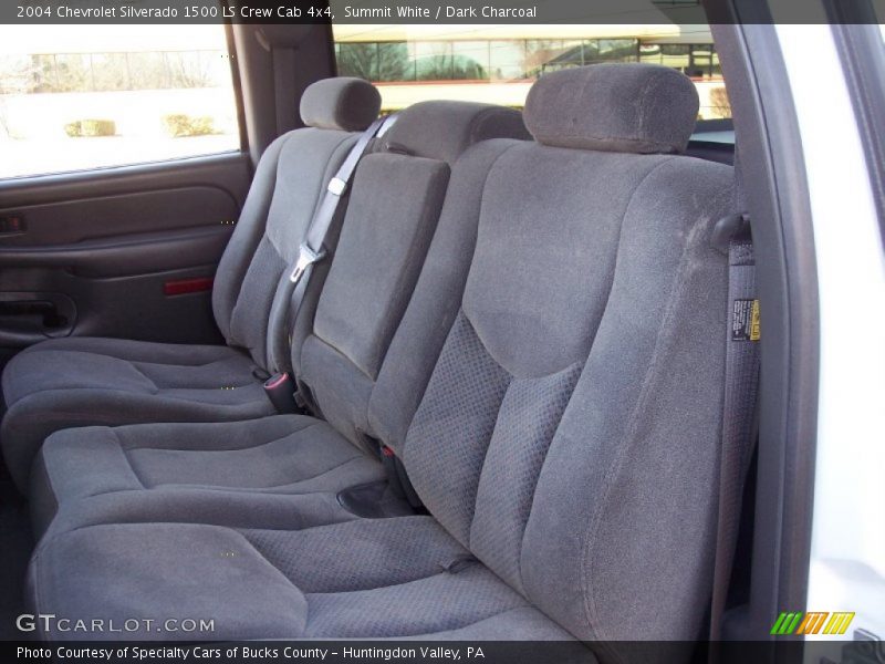 Summit White / Dark Charcoal 2004 Chevrolet Silverado 1500 LS Crew Cab 4x4