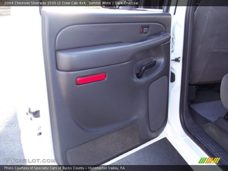 Summit White / Dark Charcoal 2004 Chevrolet Silverado 1500 LS Crew Cab 4x4