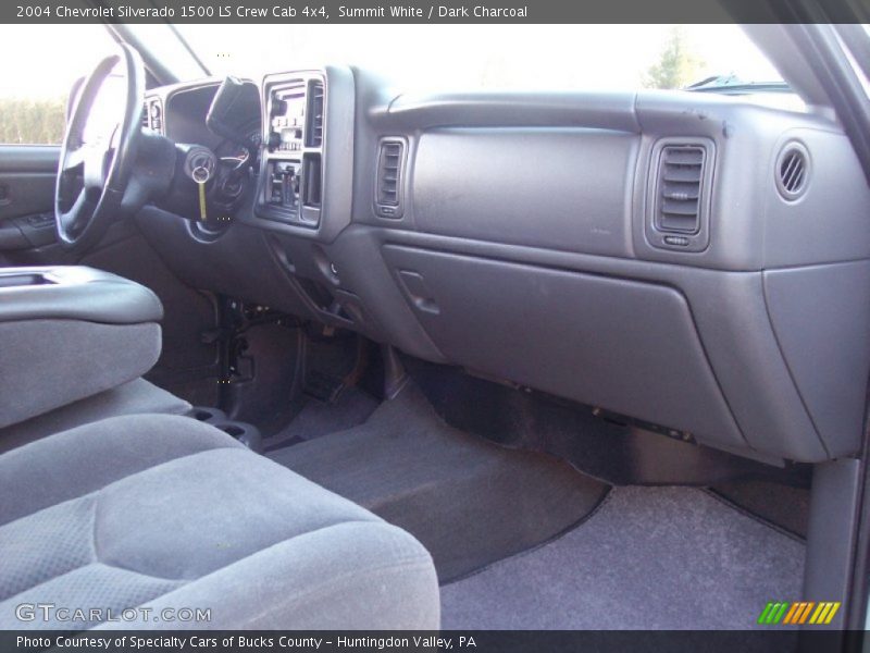 Summit White / Dark Charcoal 2004 Chevrolet Silverado 1500 LS Crew Cab 4x4