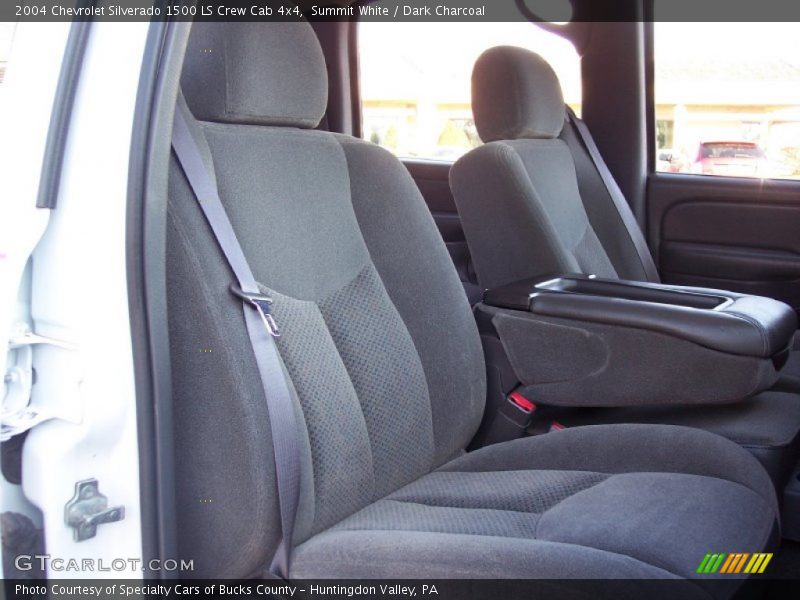 Summit White / Dark Charcoal 2004 Chevrolet Silverado 1500 LS Crew Cab 4x4
