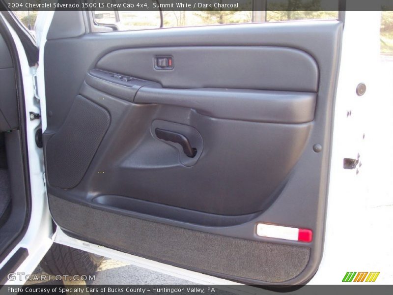 Summit White / Dark Charcoal 2004 Chevrolet Silverado 1500 LS Crew Cab 4x4