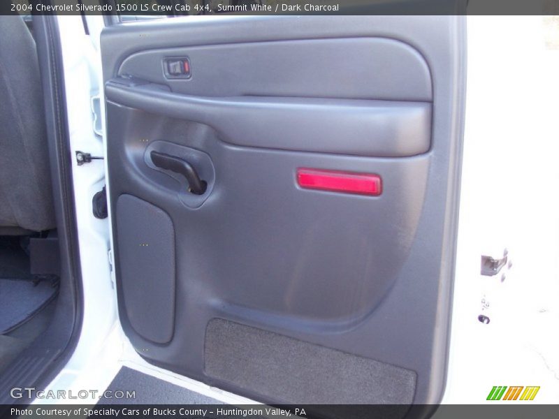 Summit White / Dark Charcoal 2004 Chevrolet Silverado 1500 LS Crew Cab 4x4