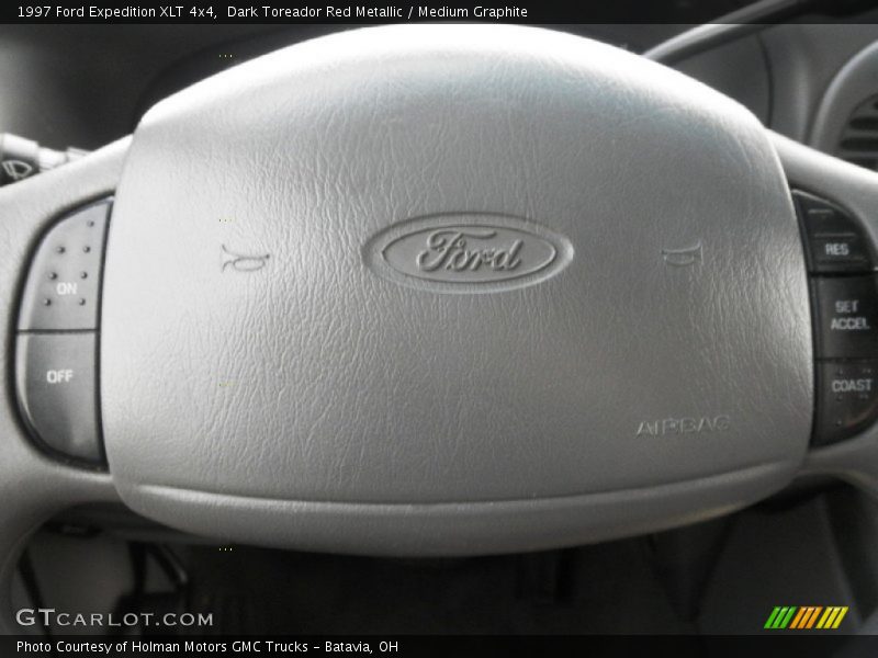 Dark Toreador Red Metallic / Medium Graphite 1997 Ford Expedition XLT 4x4