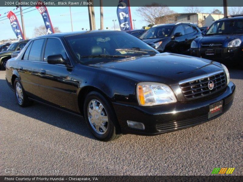 Black Raven / Black 2004 Cadillac DeVille Sedan