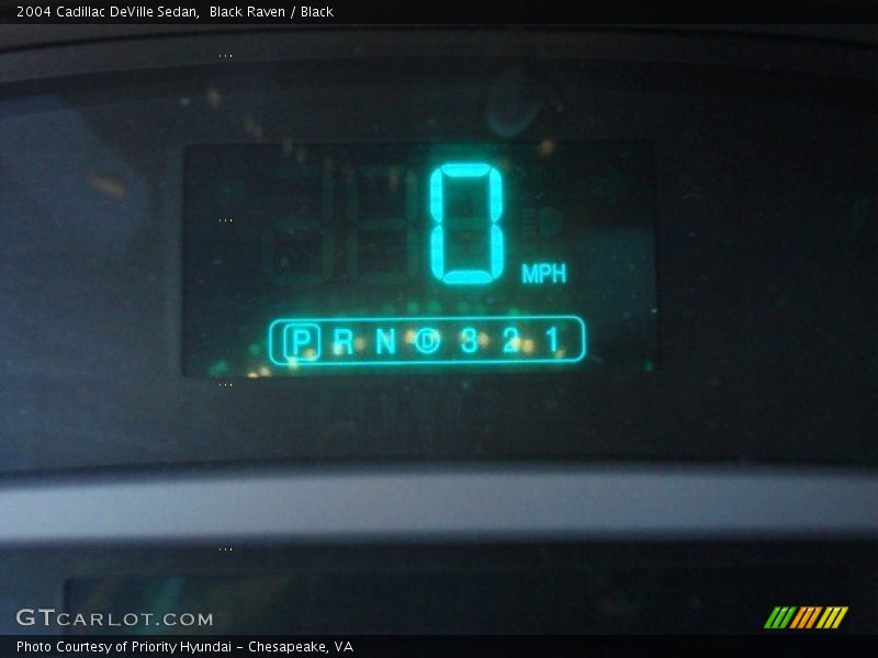Black Raven / Black 2004 Cadillac DeVille Sedan
