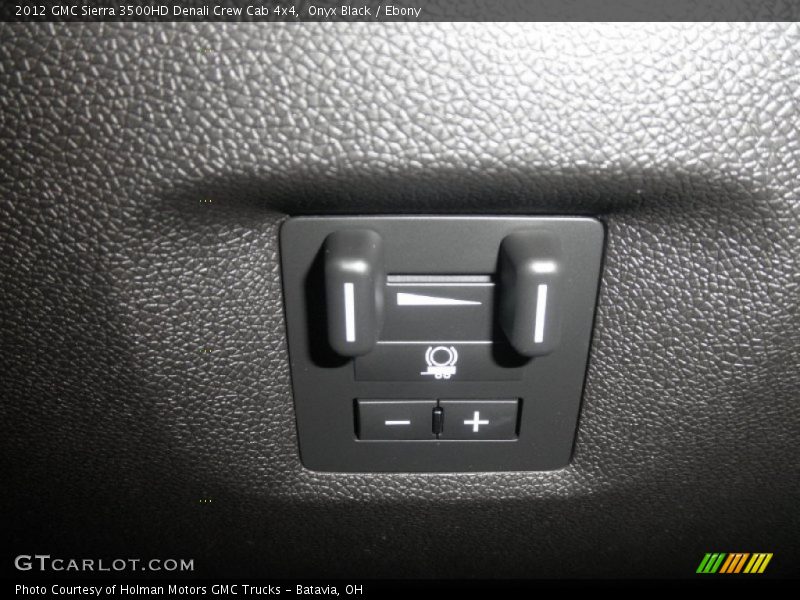 Onyx Black / Ebony 2012 GMC Sierra 3500HD Denali Crew Cab 4x4