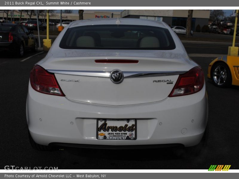 Summit White / Cashmere 2011 Buick Regal CXL