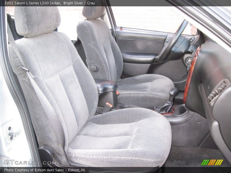 Bright Silver / Gray 2002 Saturn L Series L300 Sedan