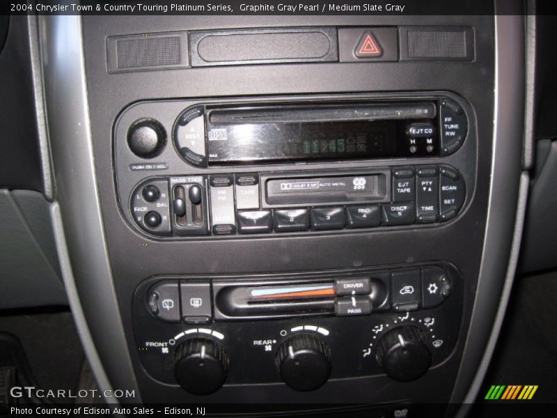 Audio System of 2004 Town & Country Touring Platinum Series