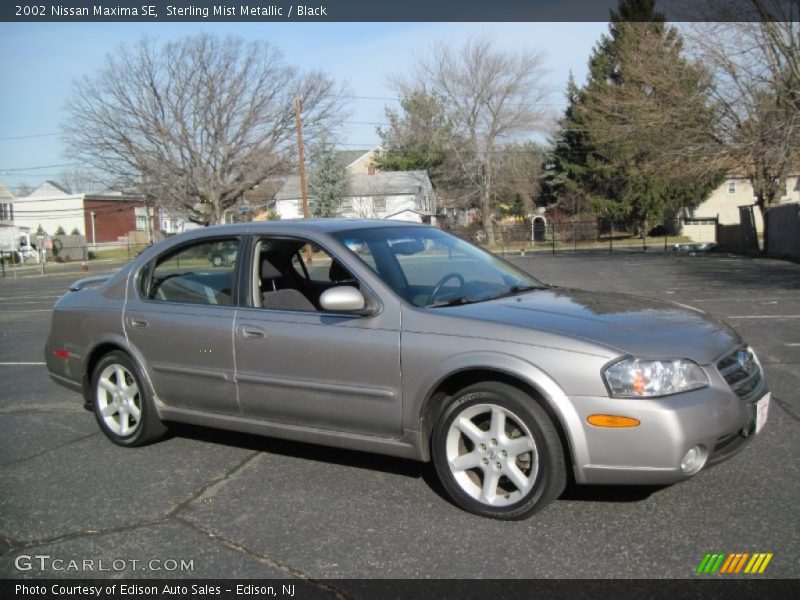 Sterling Mist Metallic / Black 2002 Nissan Maxima SE