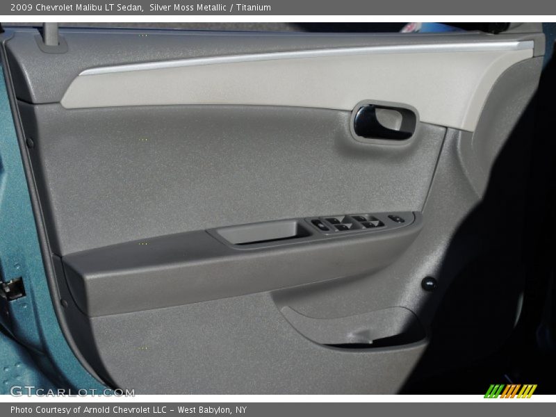 Silver Moss Metallic / Titanium 2009 Chevrolet Malibu LT Sedan