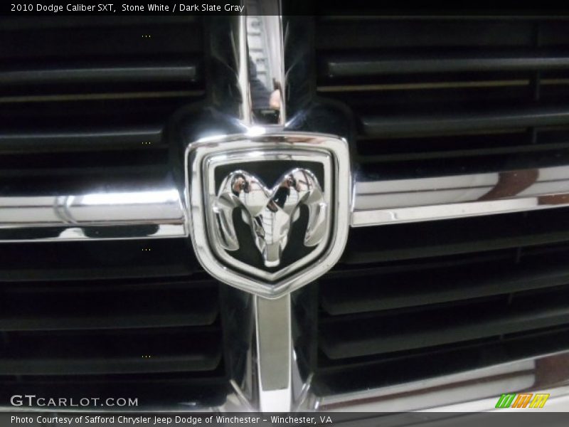Stone White / Dark Slate Gray 2010 Dodge Caliber SXT