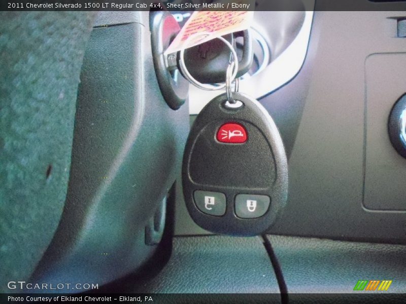 Sheer Silver Metallic / Ebony 2011 Chevrolet Silverado 1500 LT Regular Cab 4x4