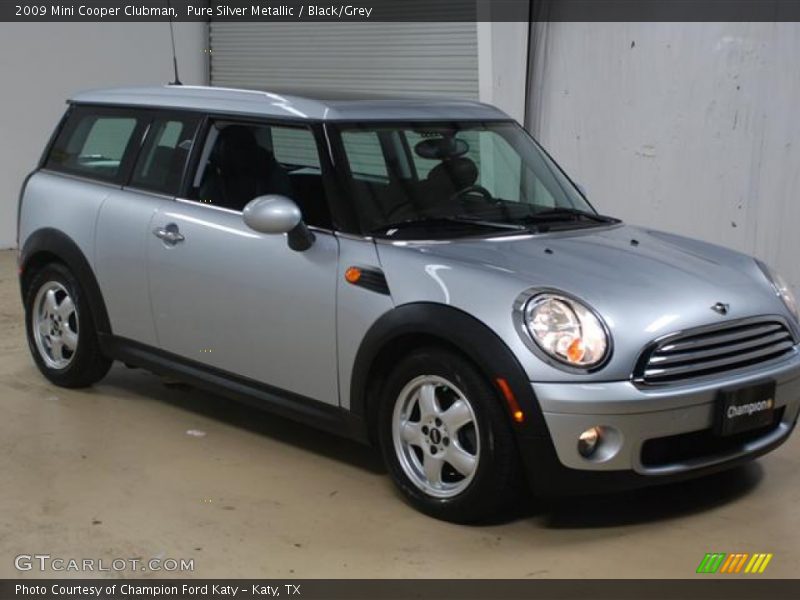 Pure Silver Metallic / Black/Grey 2009 Mini Cooper Clubman