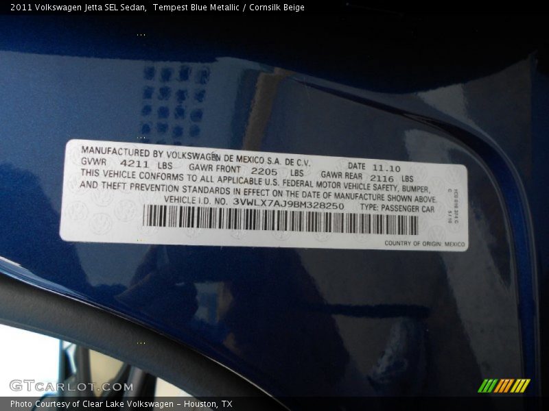 Tempest Blue Metallic / Cornsilk Beige 2011 Volkswagen Jetta SEL Sedan