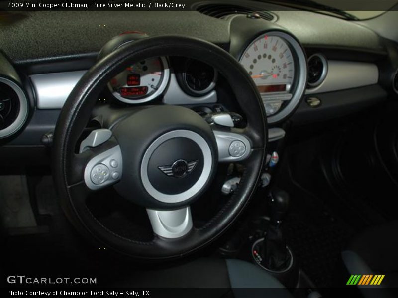 Pure Silver Metallic / Black/Grey 2009 Mini Cooper Clubman