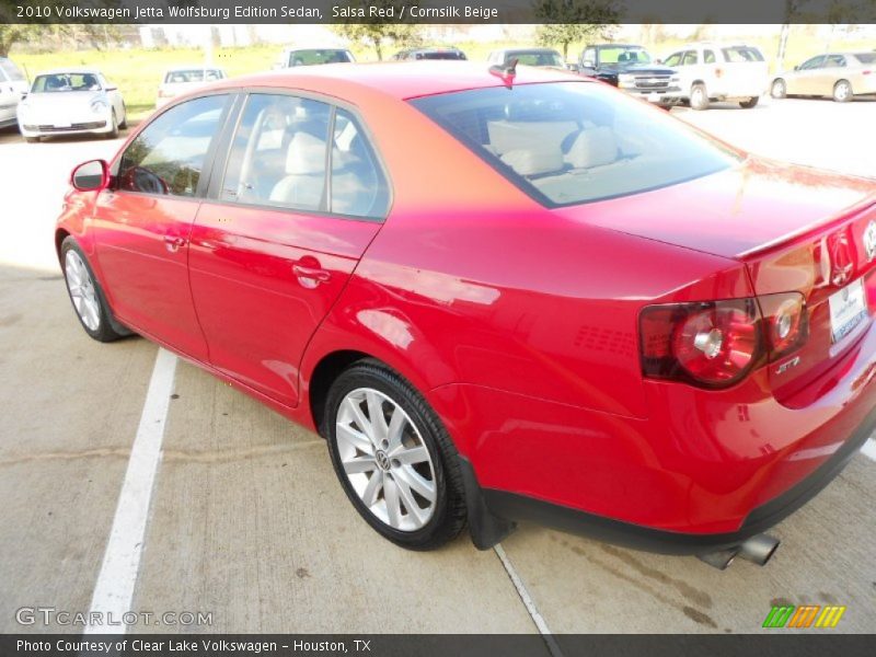 Salsa Red / Cornsilk Beige 2010 Volkswagen Jetta Wolfsburg Edition Sedan