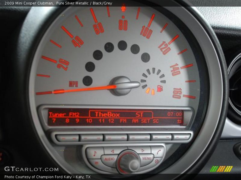 Pure Silver Metallic / Black/Grey 2009 Mini Cooper Clubman