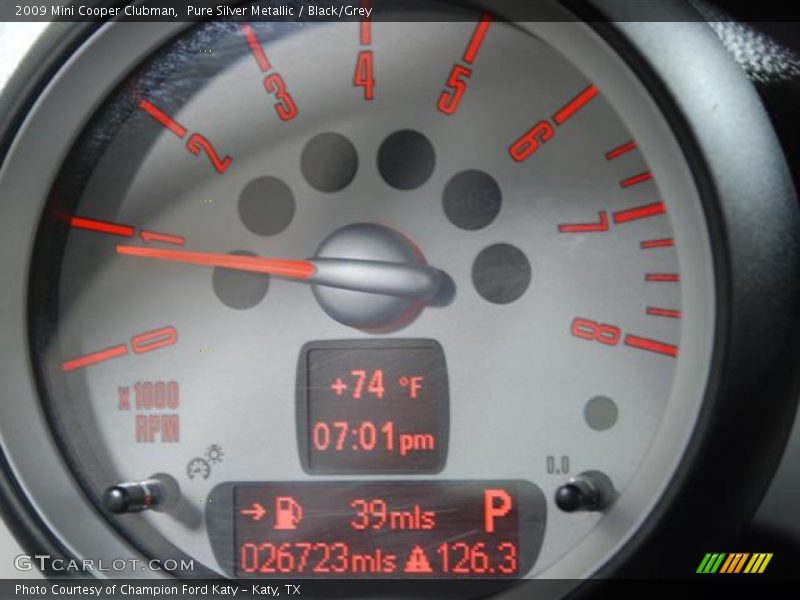 Pure Silver Metallic / Black/Grey 2009 Mini Cooper Clubman