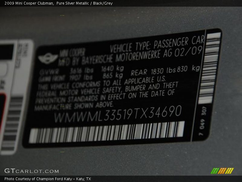 Pure Silver Metallic / Black/Grey 2009 Mini Cooper Clubman