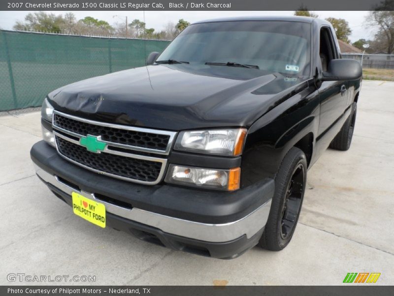 Black / Dark Charcoal 2007 Chevrolet Silverado 1500 Classic LS Regular Cab