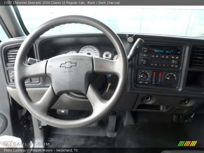 Black / Dark Charcoal 2007 Chevrolet Silverado 1500 Classic LS Regular Cab