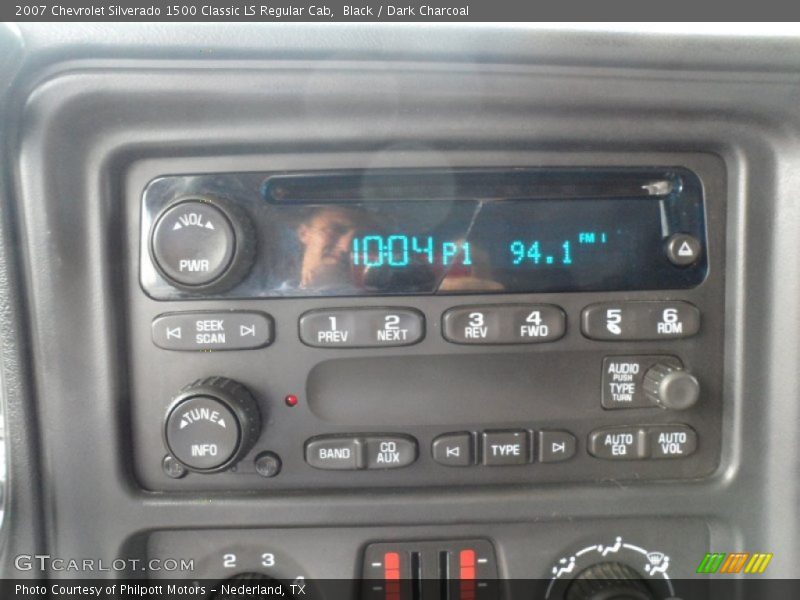 Black / Dark Charcoal 2007 Chevrolet Silverado 1500 Classic LS Regular Cab