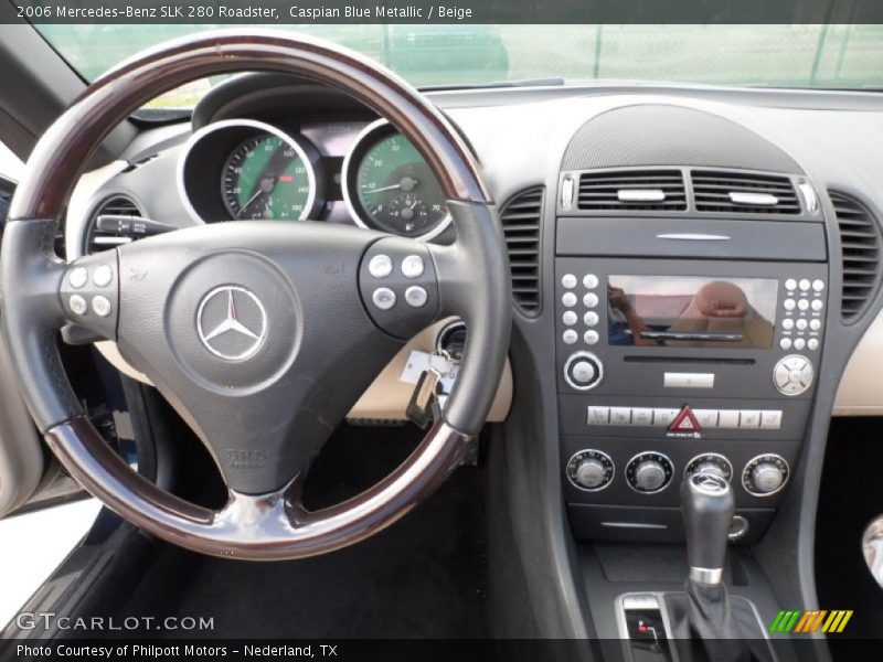 Dashboard of 2006 SLK 280 Roadster