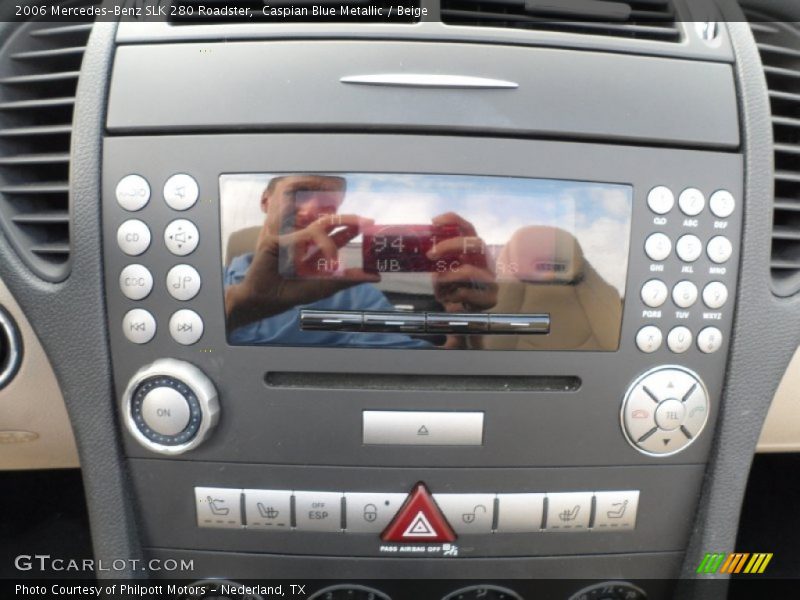 Controls of 2006 SLK 280 Roadster